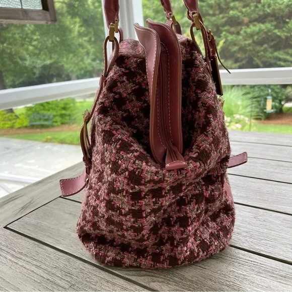 Elegant Pink Tweed Women's Bag - Picture 2 of 10